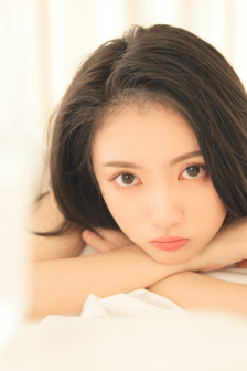 半妖乳娘